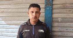 বোদায় পুলিশের পোশাকে অপহরণ করে ছিনতাই