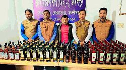জামালপুরে ১১০ বোতল ভারতীয় মদসহ যুবক আটক