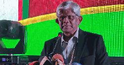 দেশ এখন খুঁড়িয়ে খুঁড়িয়ে চলছে: ফেনীতে অর্থ উপদেষ্টা