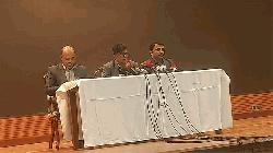 নির্বাচনের আগে লুট হওয়া অস্ত্র দ্রুত উদ্ধারের তাগিদ প্রধান উপদেষ্টার